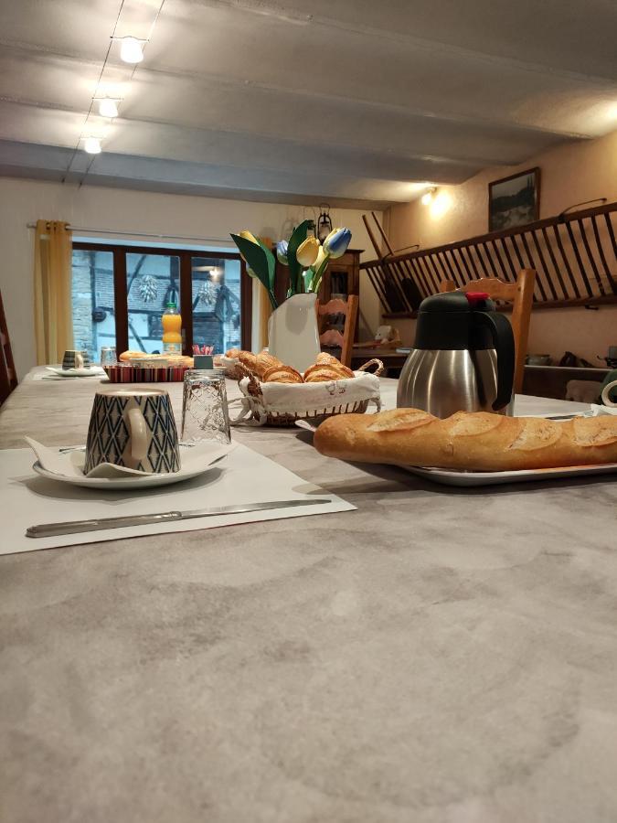 ポン・ド・ヴォー La Ferme Du Grand Faubourg Bed & Breakfast エクステリア 写真