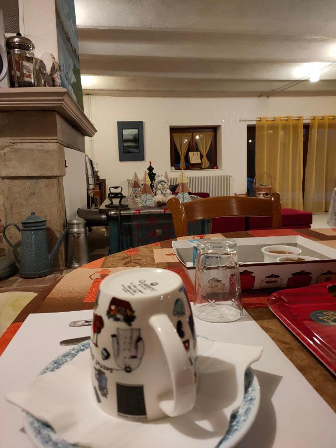 ポン・ド・ヴォー La Ferme Du Grand Faubourg Bed & Breakfast エクステリア 写真